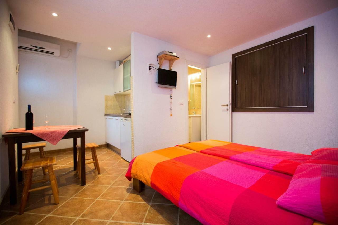 Anita Apartments Dubrovnik Exterior photo